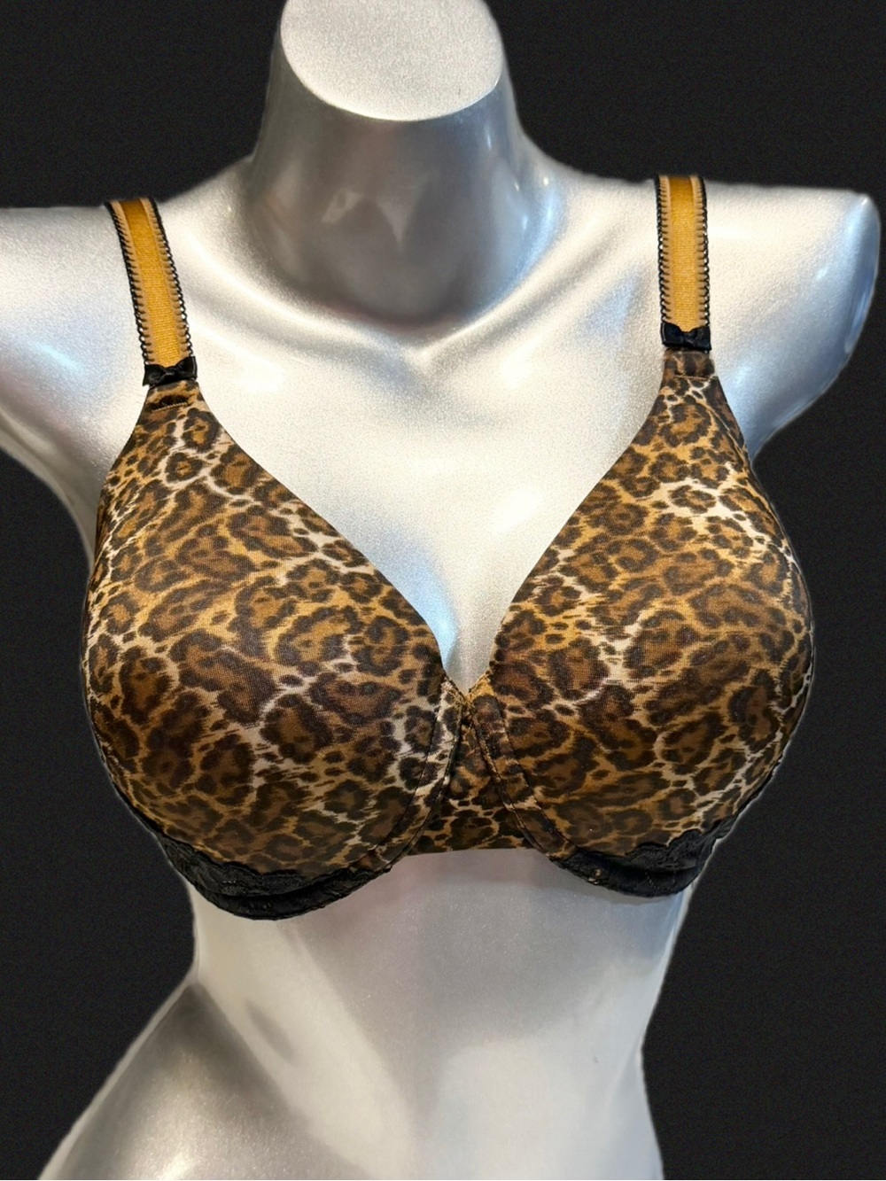 Olga cheetah leopard big cat animal print bra 38C full coverage black lace glam